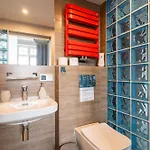 Imperial - Globelite Apartamento